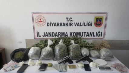 Diyarbakır’da 45 kilo esrar ele geçirildi