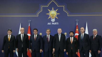7 belediye başkanı AK Parti'ye ge&ccedil;ti: Erdoğan rozetlerini taktı