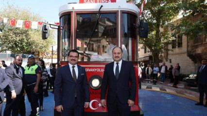 Şanlıurfa'da tarihi adım: Nostaljik tramvay hizmete girdi