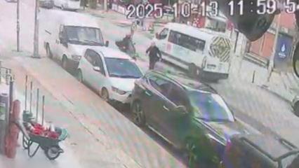 Ümraniye’de motosiklet yayaya çarptı