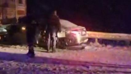 Yoğun kar yağışı kazaları beraberinde getirdi: 1 ölü, 5 yaralı