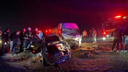 Diyarbakır’da 5 aracın karıştığı zincirleme kaza: 4 ölü, 13 yaralı