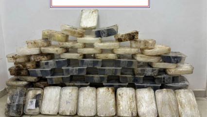 İran sınır hattında 81 kilo 133 gram uyuşturucu ele geçirildi