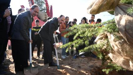 Başkan Altay “Geleceğe Nefes Konya’ya Hayat” programında öğrencilerle fidan dikti