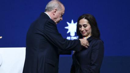 AK Parti'ye katılması CHP'lileri kızdırdı! &Ouml;zlem G&uuml;rzel'den iddialara sert cevap!