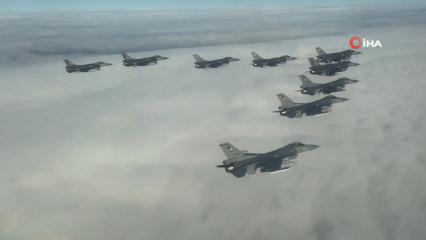 Mehmet&ccedil;ik G&ouml;k Vatan semalarında dosta g&uuml;ven d&uuml;şmana korku saldı