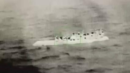 Helikopter havalandı! İzmir a&ccedil;ıklarında can pazarı!