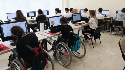 &Ouml;zel eğitime 27 yaş sınırı mı getirildi? İddialara a&ccedil;ıklama geldi