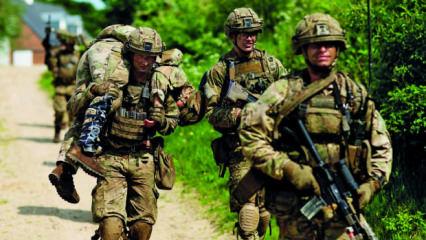 Savaş Avrupa'ya sı&ccedil;rıyor! Askeri belge yayınlandı: Emir beklemeden ABD ile savaşırız...