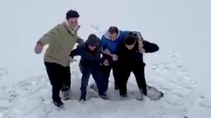 Trabzon'da g&ouml;l &uuml;zerindeki tehlikeli oyun k&ouml;t&uuml; bitti