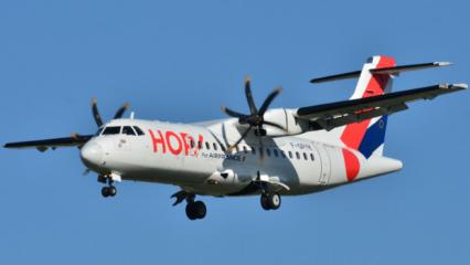 Endonezya'da 10 kişiyi taşıyan u&ccedil;ak kayboldu