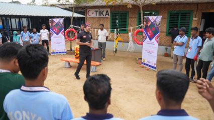 Konya B&uuml;y&uuml;kşehir ve TİKA Sahada: Arakanlılara afet eğitimi