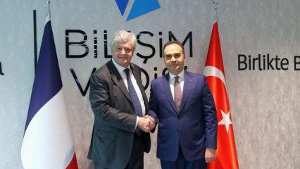 Bakan Kacır, Fransa Dış Ticaret Bakanı Forissier ile bir araya geldi