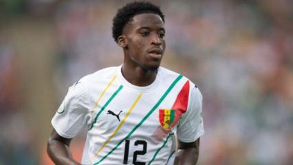 Fenerbah&ccedil;e'den geleceğe yatırım transferi! 17'lik Gineli i&ccedil;in teklif yapıldı