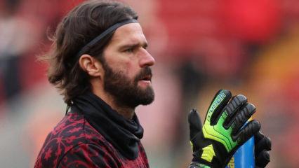Liverpool'un G. Saray ma&ccedil;ı kamp kadrosu belli oldu! Alisson Becker ve 4 eksik...