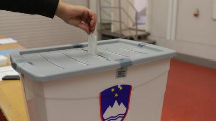 Slovenya'da genel se&ccedil;im! Oy verme işlemi başladı