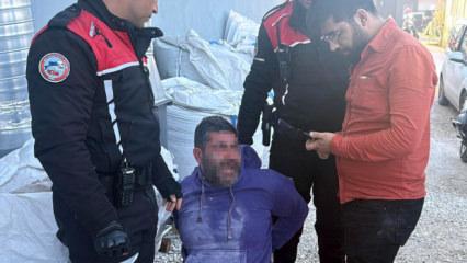 Antalya'da maaşını alamadığı iddiasıyla iş yerini yaktı