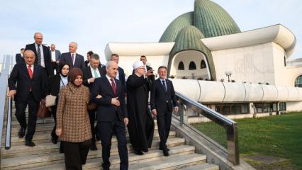 Kurtulmuş, Zagreb Camisi'nde "Ayasofya" temalı sergi a&ccedil;ılışında konuştu