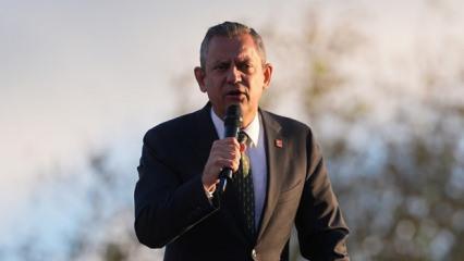 Yalan denizine d&uuml;şen &Ouml;zg&uuml;r &Ouml;zel FET&Ouml; yılanına sarıldı&hellip;