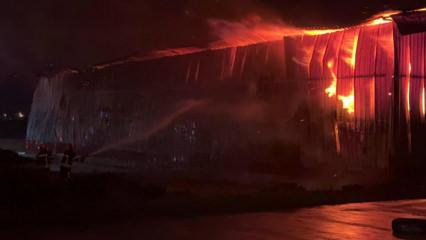 Osmaniye&rsquo;de karton fabrikasında yangın