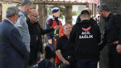 &Ouml;ğretmen Ayla Kara'nın son yolculuğu: Eşi cenazede fenalaştı! 