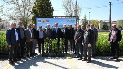 Başkan Altay: Bu yıl &ccedil;ift&ccedil;imize 31 bin 420 meyve fidanı desteğinde bulunduk