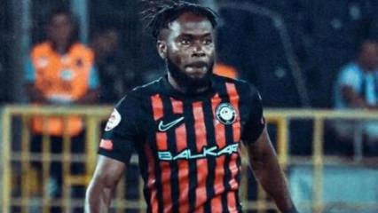 &Ccedil;orum FK'nın S&uuml;per Lig sevinci &ouml;l&uuml;m haberiyle yarıda kaldı! Attamah'ın babası vefat etti 