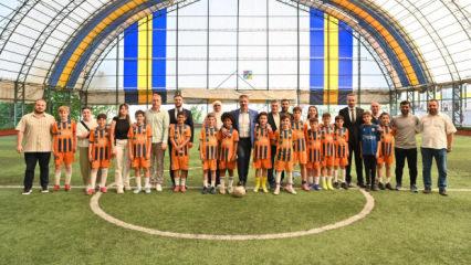 TBMM Adaket Komisyonu Başkanı C&uuml;neyt Y&uuml;ksel&rsquo;den Sinop Spor&rsquo;a destek ziyareti 