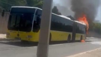 İstanbul'da korku dolu anlar! Seyir halindeki İETT otob&uuml;s&uuml; bir anda alev aldı!