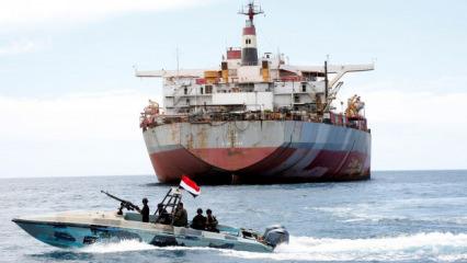 Yemen'de korsanlık: Silahlı kişiler tankere el koydu