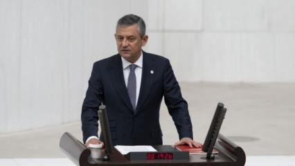 Yeni Parti&rsquo;de b&uuml;y&uuml;k b&ouml;l&uuml;nme: &Ouml;zg&uuml;r &Ouml;zel kendi kurduğu partide azınlığa d&uuml;şt&uuml;