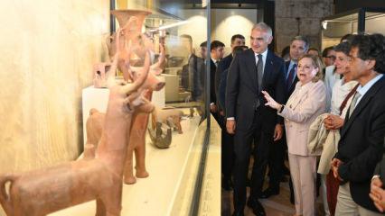 2 milyonu aşkın kişi ziyaret etti! Troya'nın hikayesine Roma'da b&uuml;y&uuml;k ilgi