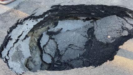 Beşiktaş'ta onarılan yol 1 ay sonra tekrar &ccedil;&ouml;kt&uuml;: Okul servisi faciadan kıl payı kurtuldu