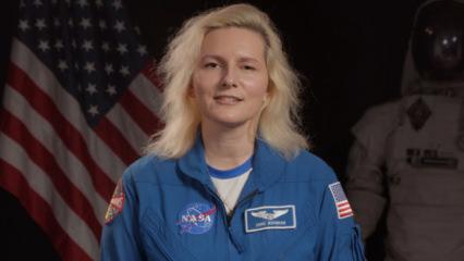NASA&rsquo;nın Adana doğumlu astronotu Deniz Burnham T&uuml;rkiye&rsquo;ye mesaj g&ouml;nderdi