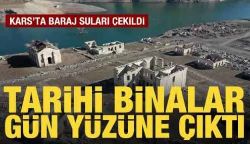 Kars'ta baraj sularının çekilmesiyle köy gün yüzüne çıktı