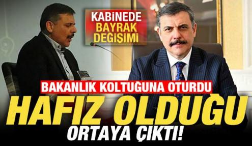 Kabinede bayrak değişimi: Bakanlık koltuğuna oturdu, hafız olduğu ortaya çıktı