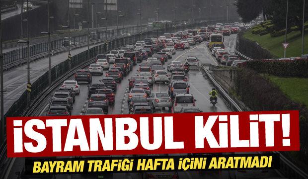İstanbul'da bayram trafiği çileye döndü! Kilit noktalar durma noktasında...