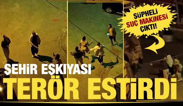 Beyoğlu&rsquo;nda uzaklaştırma kararı aldıran eski sevgilisinin babasını silahla vurdu