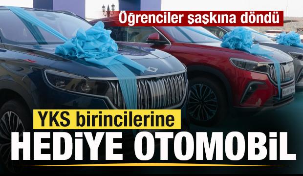 YKS birincilerine otomobil hediye edildi! Öğrenciler şaşkına döndü