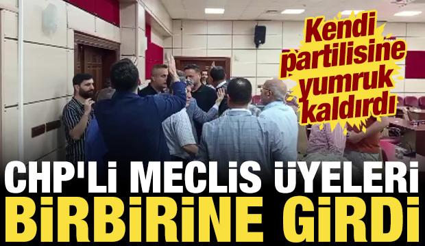 Y&uuml;reğir Belediye Meclisi'nde "satılık" tartışması: CHP'li meclis &uuml;yeleri birbirine girdi