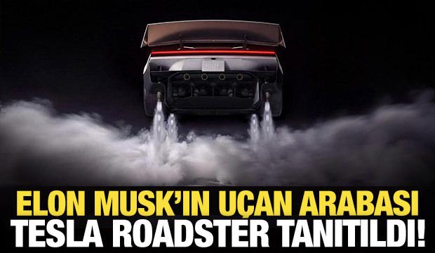 Elon Musk'ın uçan arabası Tesla Roadster tanıtıldı!