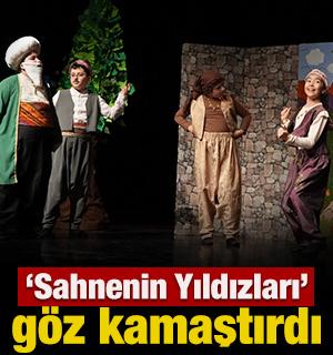 'Sahnenin Yıldızları' g&ouml;z kamaştırdı