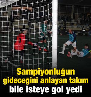 Kocaeli'de şampiyonluğun gideceğini anlayan takım bile isteye gol yedi