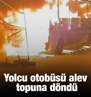 Yolcu otob&uuml;s&uuml; alev topuna d&ouml;nd&uuml;