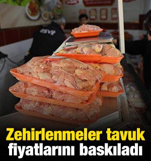 Zehirlenmeler tavuk fiyatlarını baskıladı