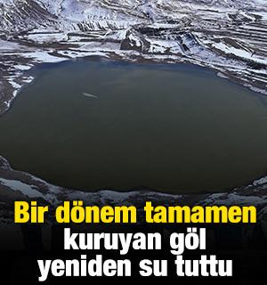 Bir d&ouml;nem tamamen kuruyan g&ouml;l yeniden su tuttu