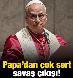 Papa'dan &ccedil;ok sert savaş &ccedil;ıkışı! 'Manip&uuml;le edenlere yazıklar olsun'