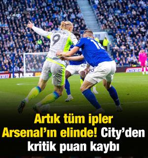 Artık t&uuml;m ipler Arsenal'ın elinde! Manchester City'den kritik kayıp