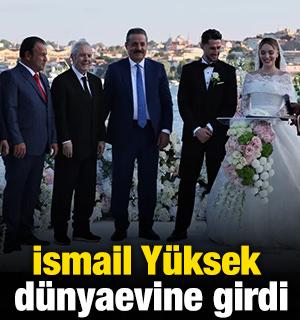 İsmail Y&uuml;ksek d&uuml;nyaevine girdi! &Uuml;nl&uuml; isimler ve futbolcular d&uuml;ğ&uuml;ne akın etti