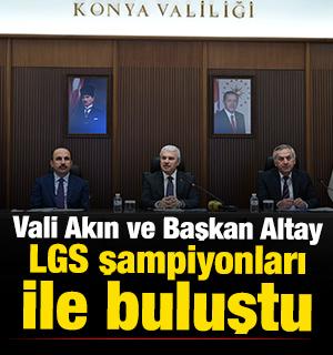 Vali Akın ve Başkan Altay LGS şampiyonları ile buluştu 